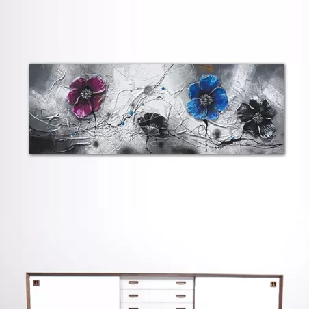 Quadro panoramico di fiori su sfondo nero