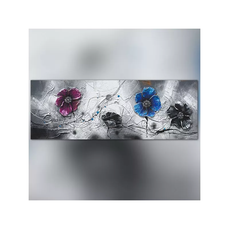 Quadro panoramico di fiori su sfondo nero
