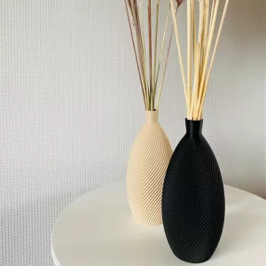 Vaso di design a forma di mandorla