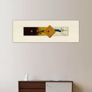 Pittura astratta gialla e collage di vetro